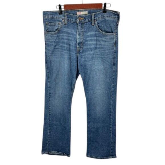 Signature Levi Strauss & Co Jeans Mens Blue Light Wash Bootcut Denim Pants 36x30 - Picture 1 of 10